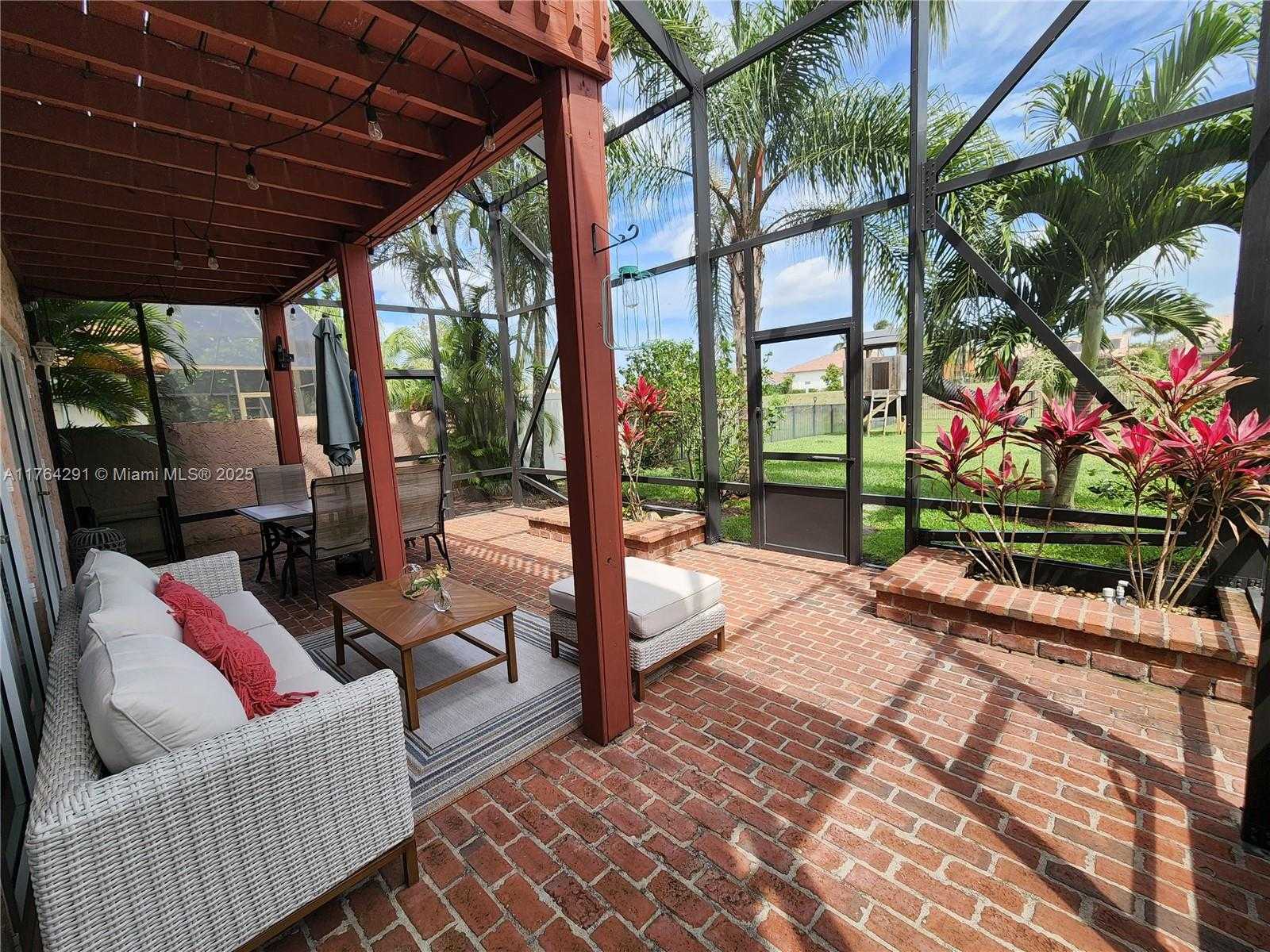 Small Image of 3851 NORTH WEST 7TH PL, Deerfield Beach Number 40