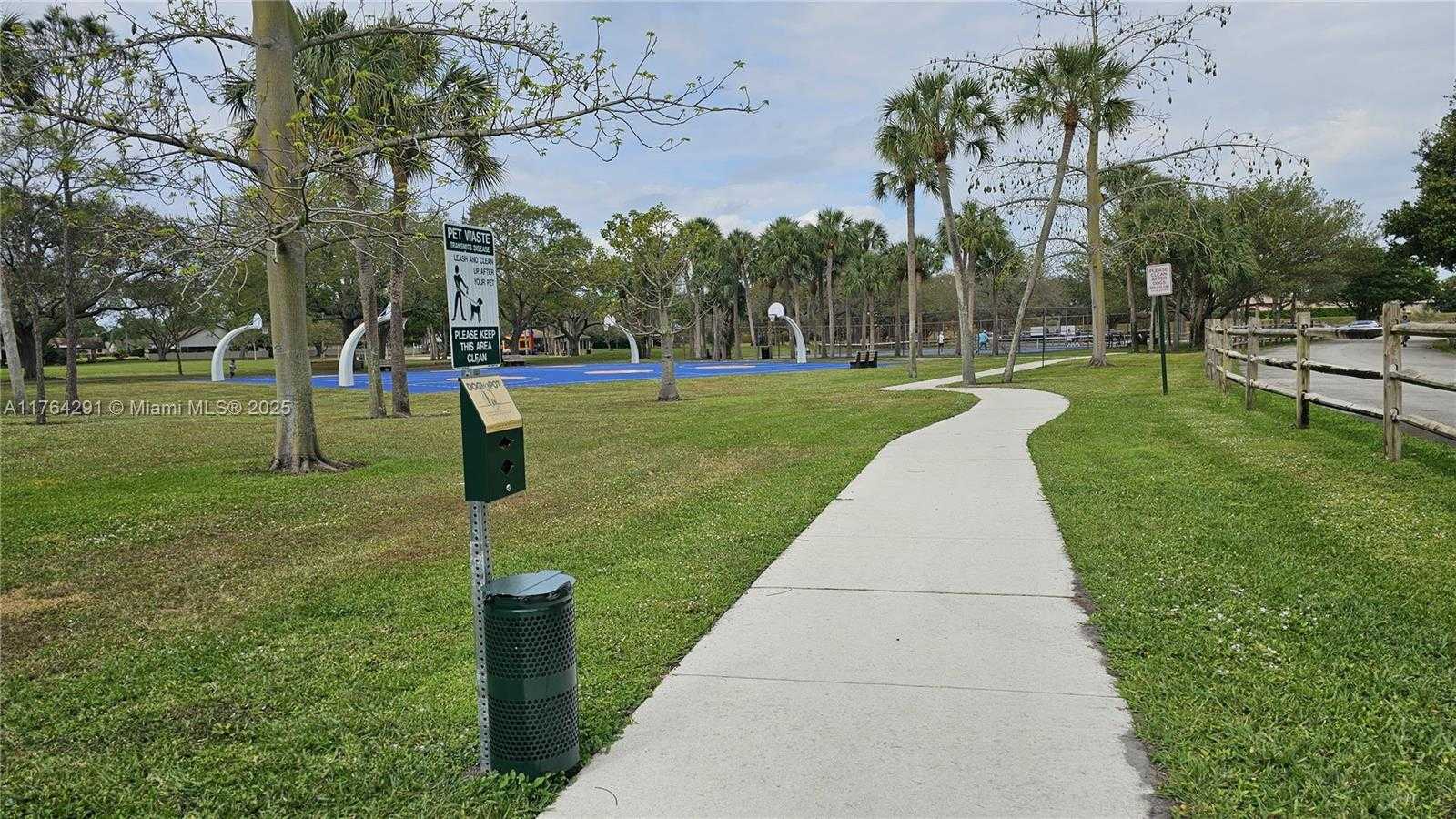 Small Image of 3851 NORTH WEST 7TH PL, Deerfield Beach Number 64