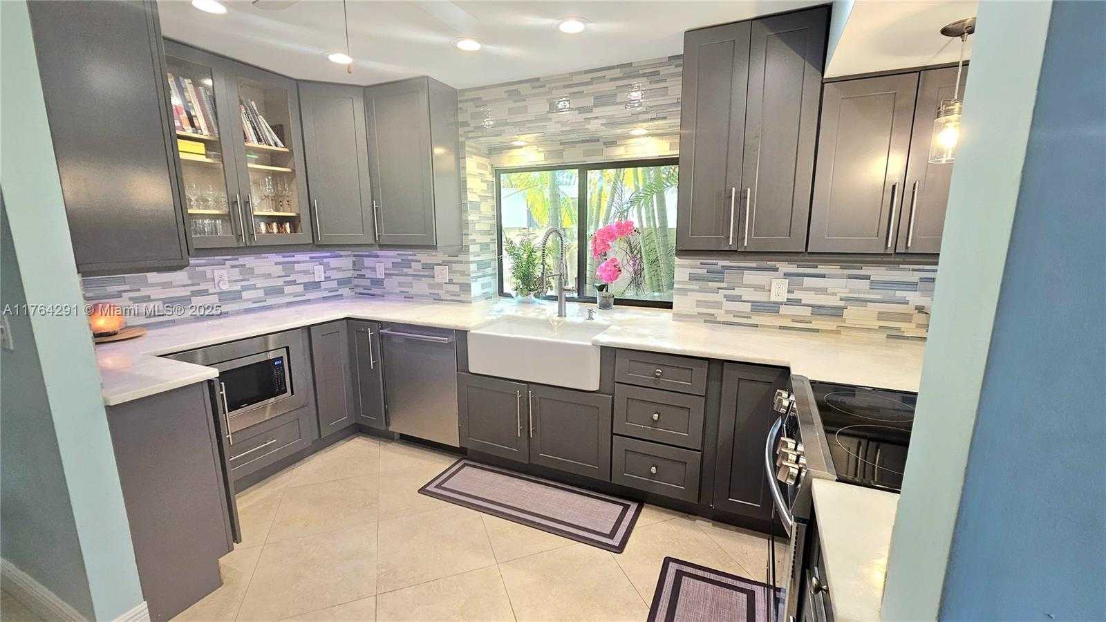 Small Image of 3851 NORTH WEST 7TH PL, Deerfield Beach Number 7