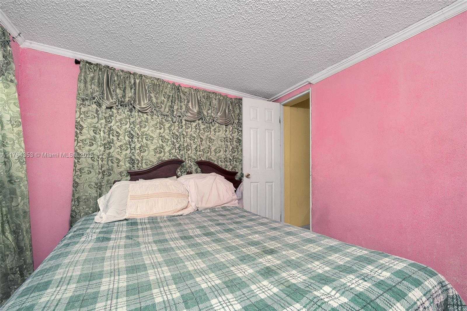 Small Image of 1412 NORTH WEST 63RD AVE, Margate Number 16