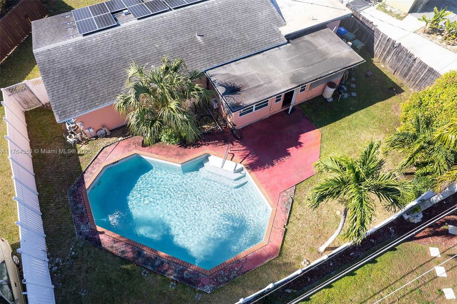 Small Image of 1412 NORTH WEST 63RD AVE, Margate Number 24