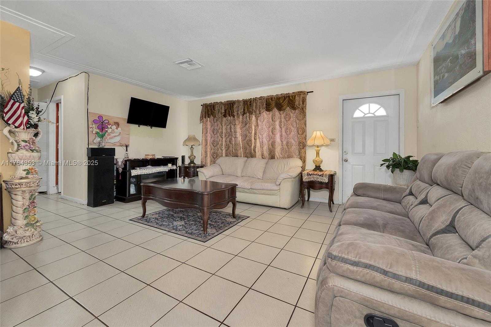 Small Image of 1412 NORTH WEST 63RD AVE, Margate Number 9