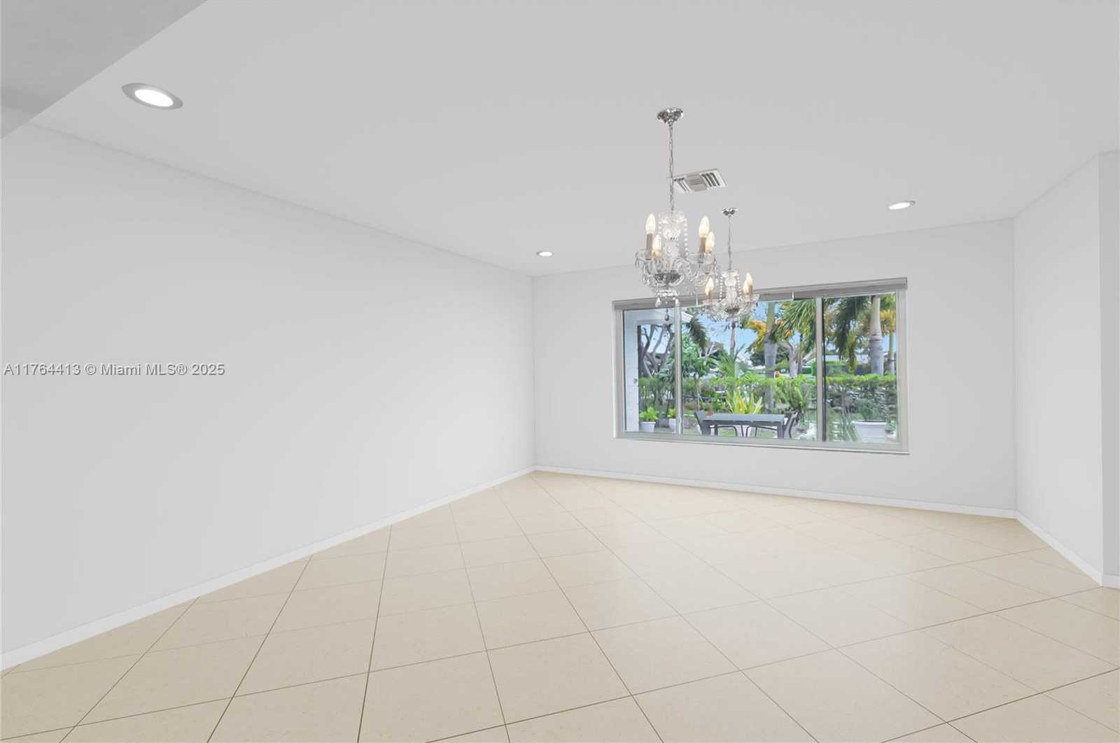 Small Image of 22071 WEST SOLIEL CIR W, Boca Raton Number 13