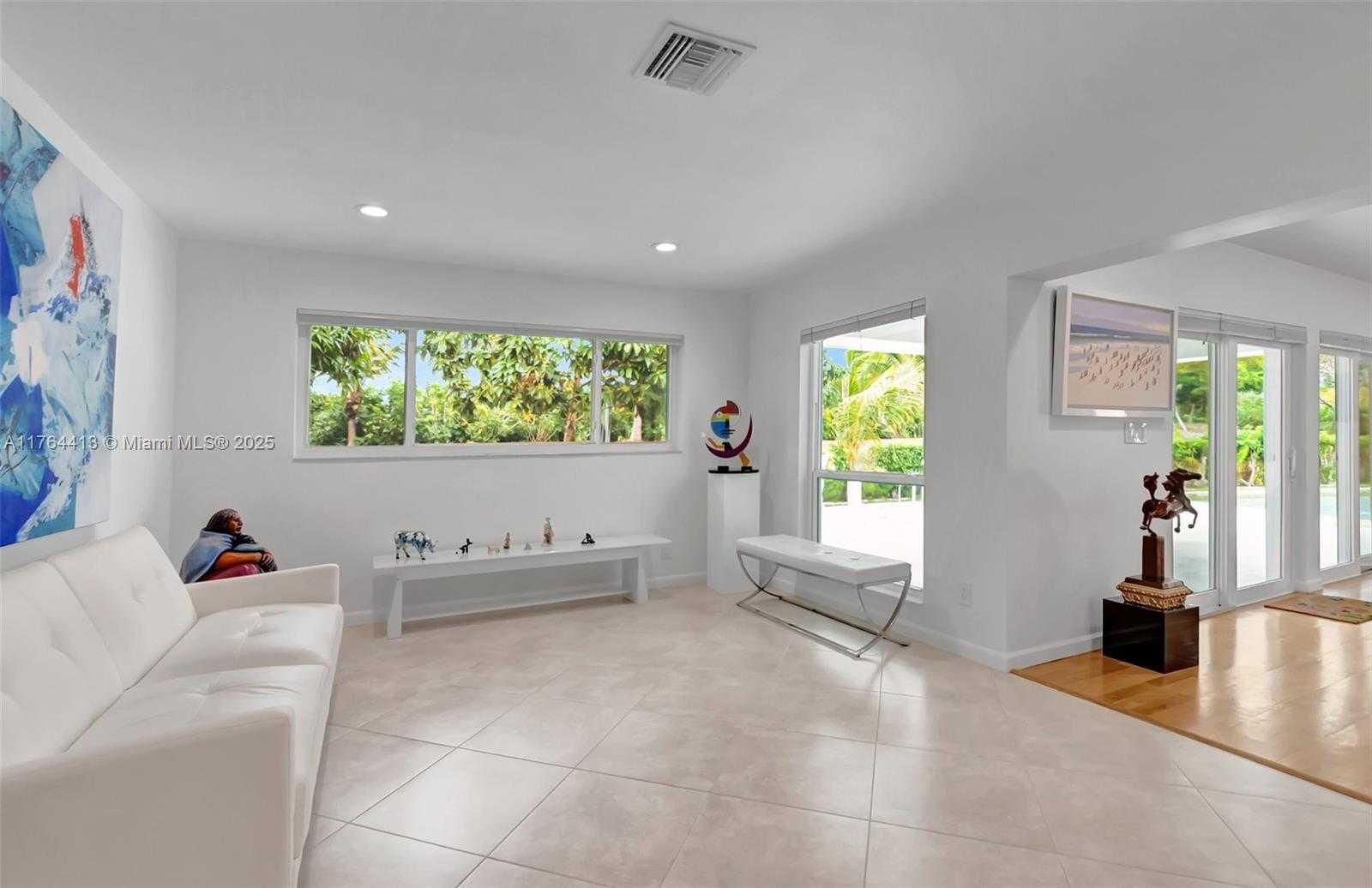 Small Image of 22071 WEST SOLIEL CIR W, Boca Raton Number 14