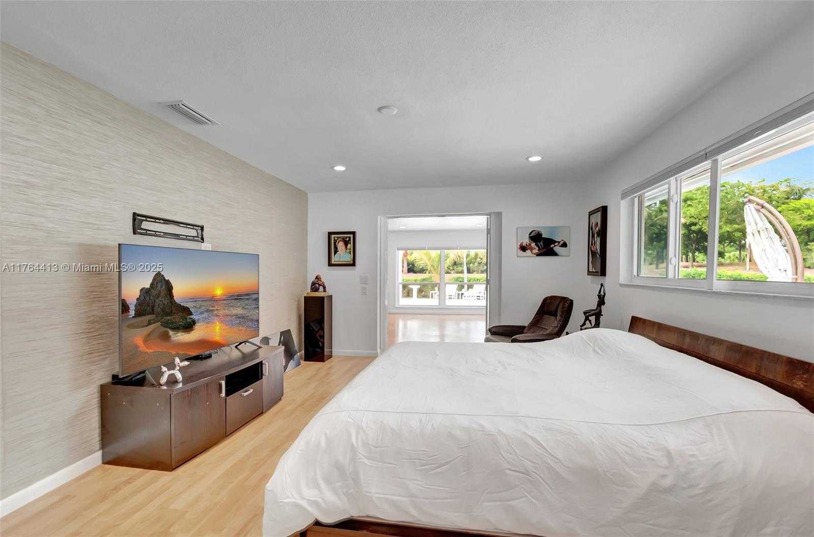 Small Image of 22071 WEST SOLIEL CIR W, Boca Raton Number 23
