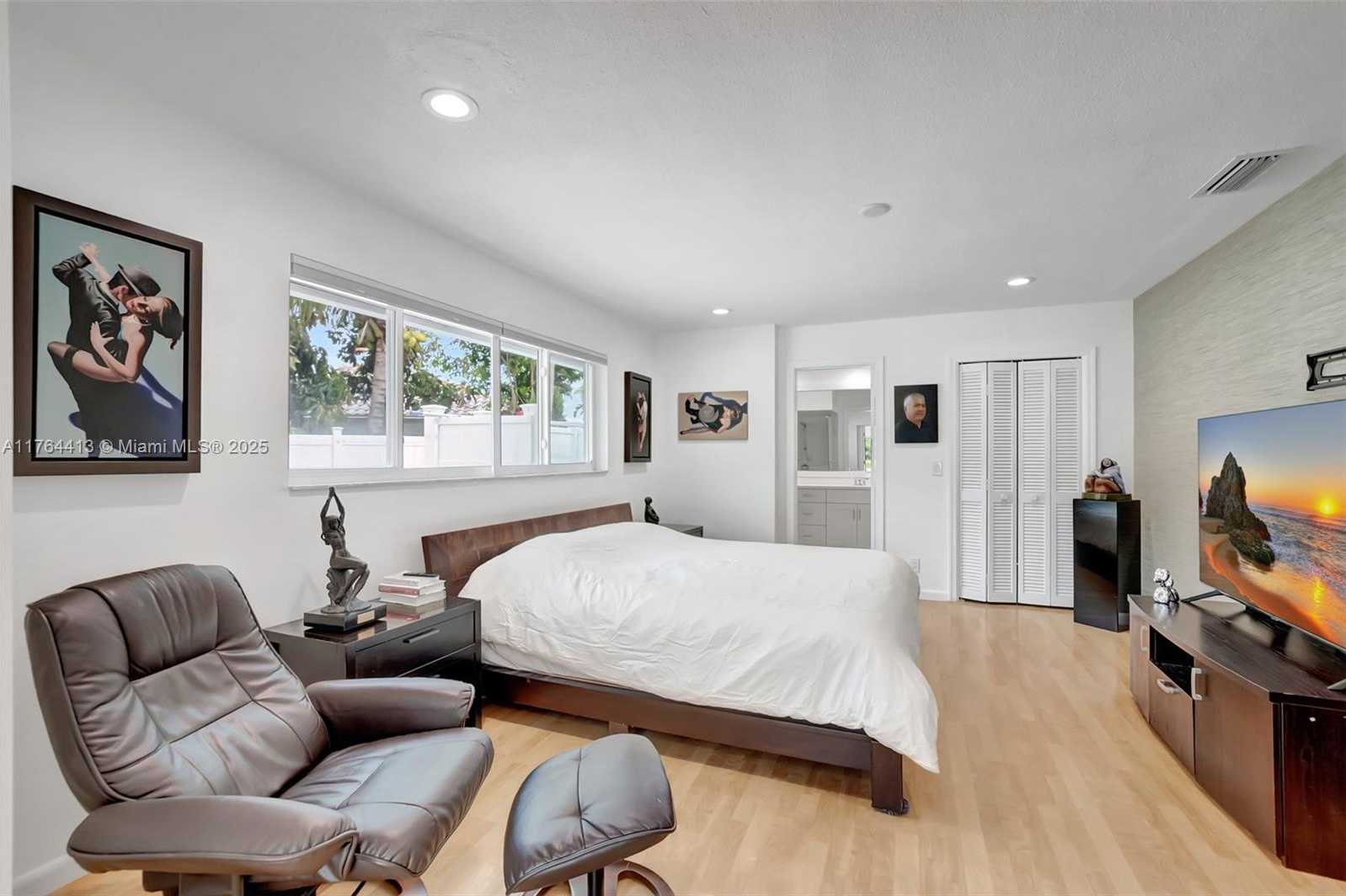 Small Image of 22071 WEST SOLIEL CIR W, Boca Raton Number 24