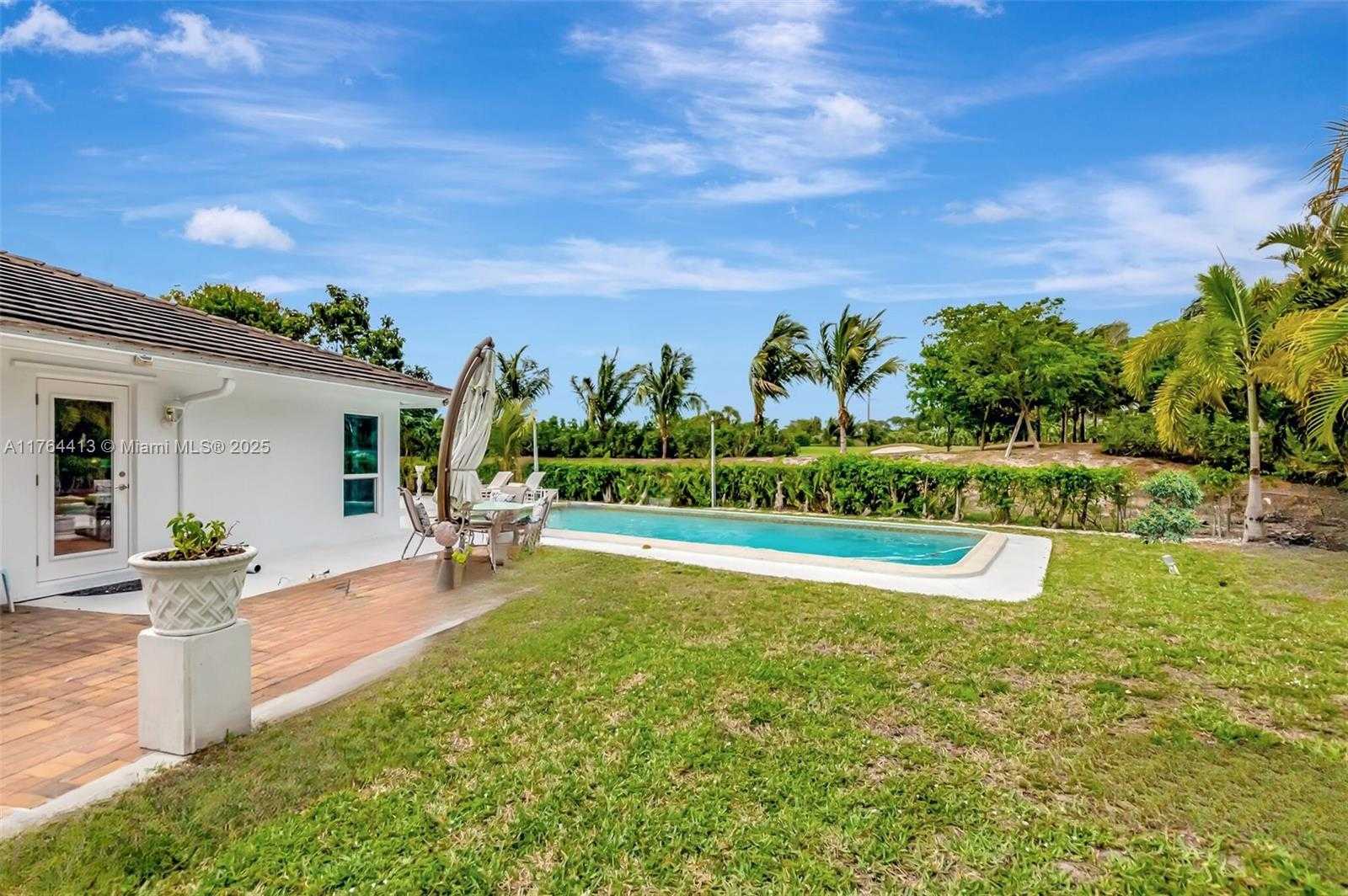 Small Image of 22071 WEST SOLIEL CIR W, Boca Raton Number 38