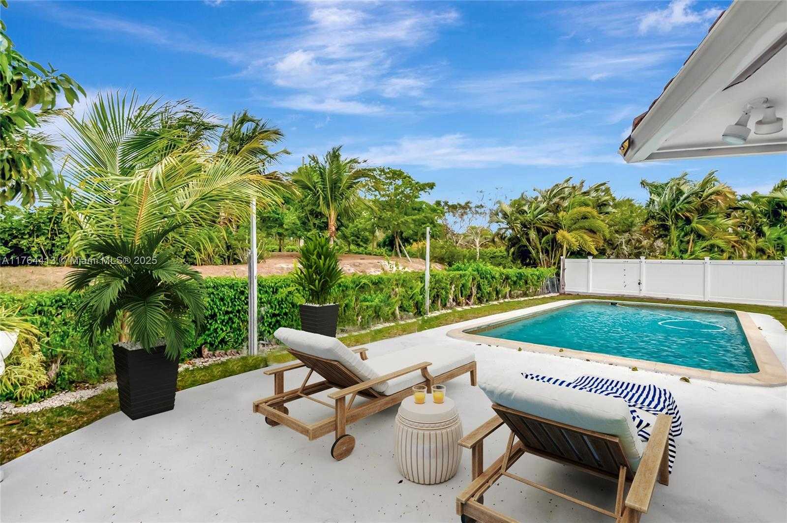 Small Image of 22071 WEST SOLIEL CIR W, Boca Raton Number 5
