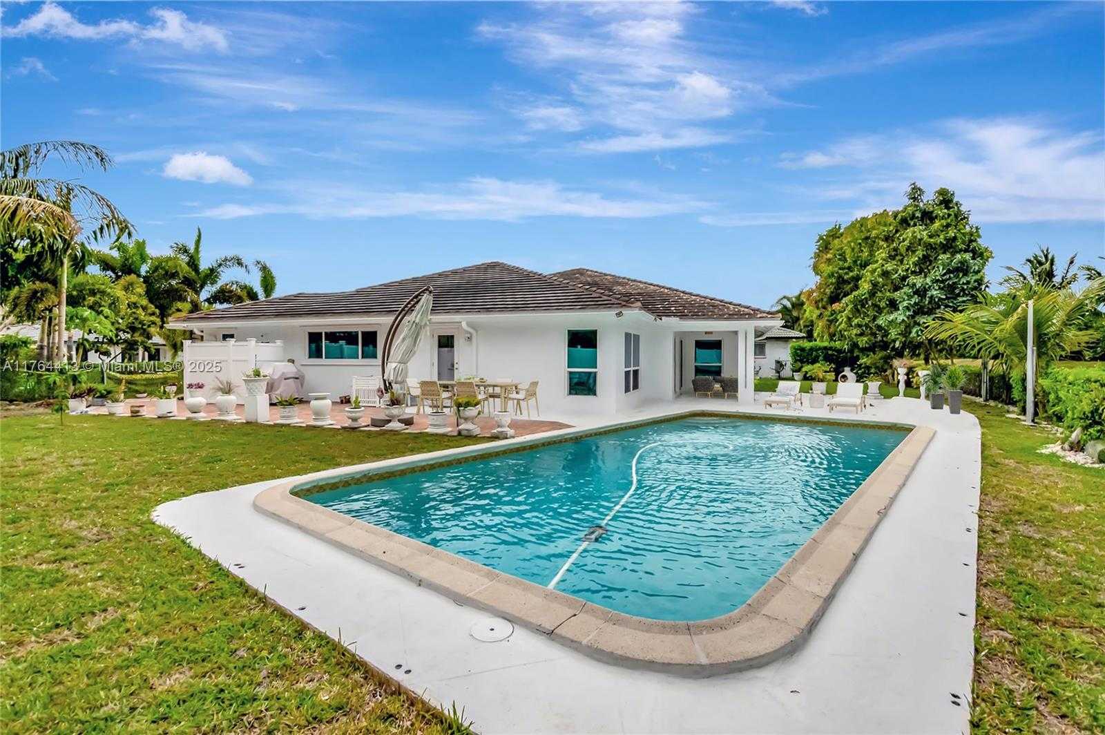 Small Image of 22071 WEST SOLIEL CIR W, Boca Raton Number 6