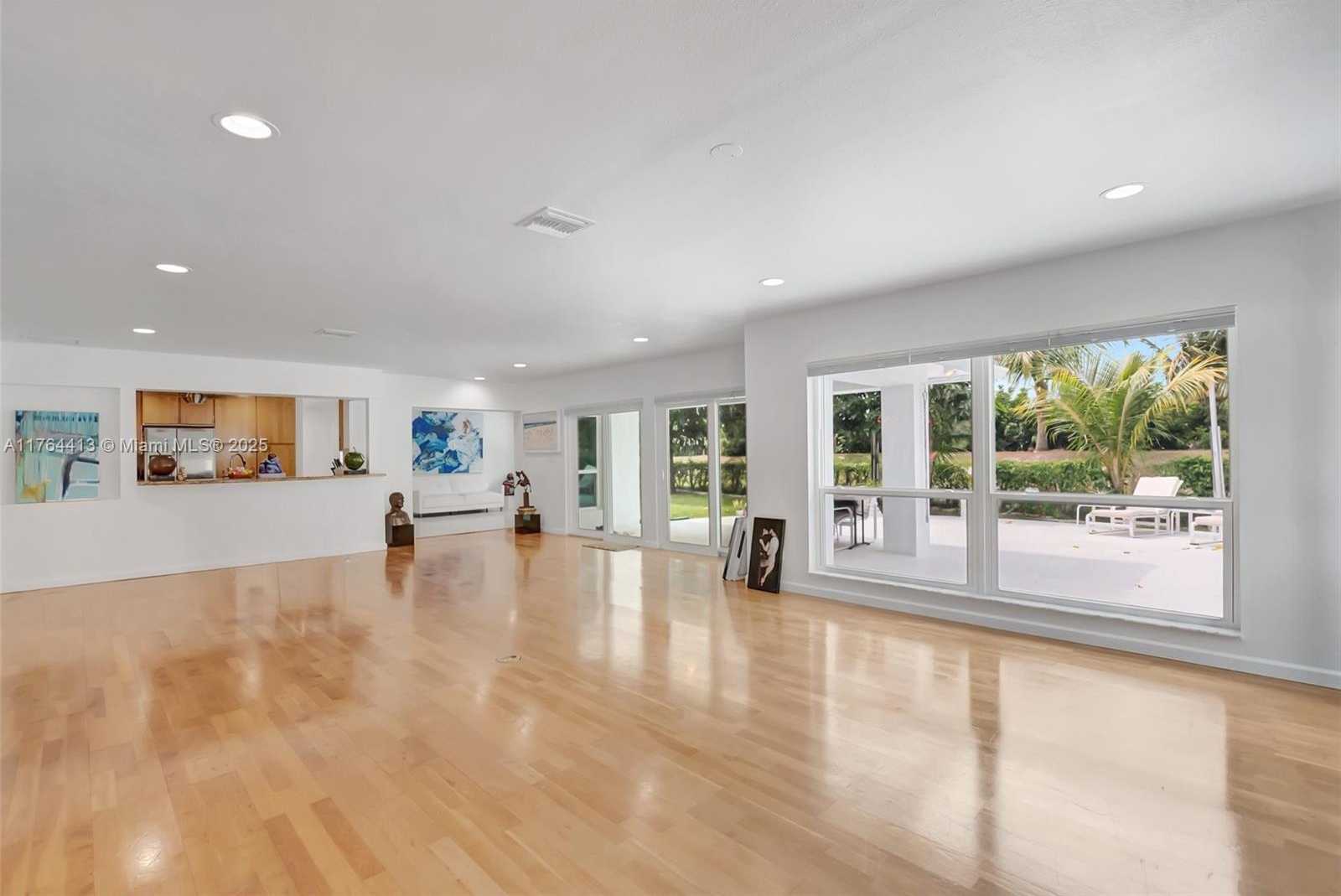 Small Image of 22071 WEST SOLIEL CIR W, Boca Raton Number 7