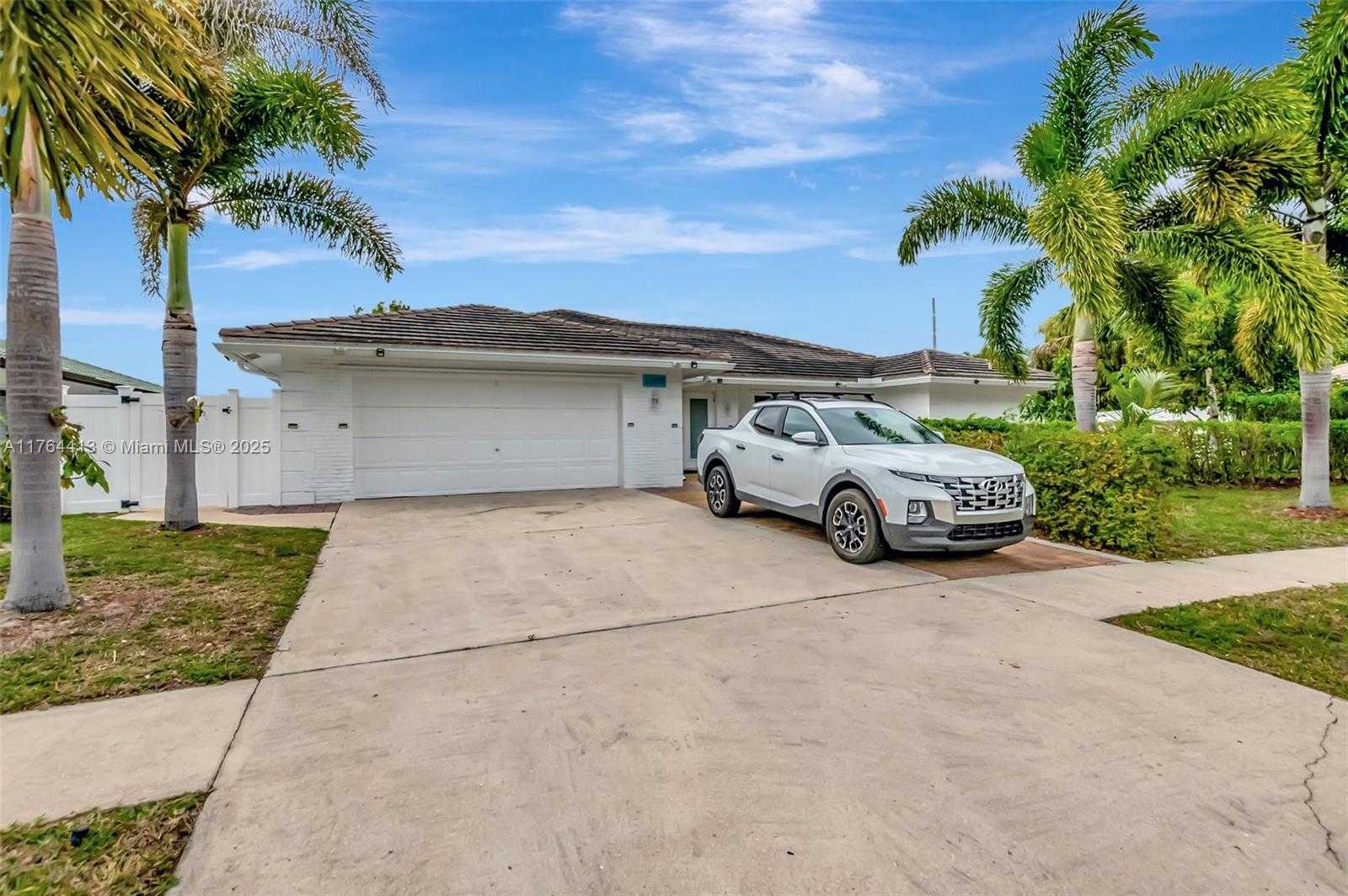 Small Image of 22071 WEST SOLIEL CIR W, Boca Raton Number 8