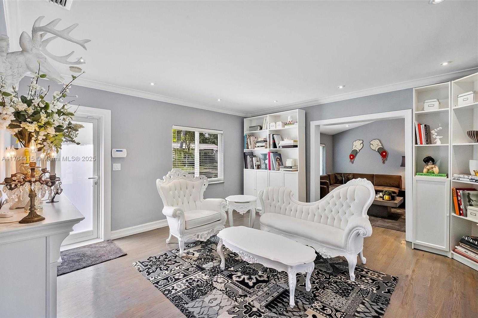 Small Image of 9301 NORTH WEST 2ND PL, Miami Shores Number 16