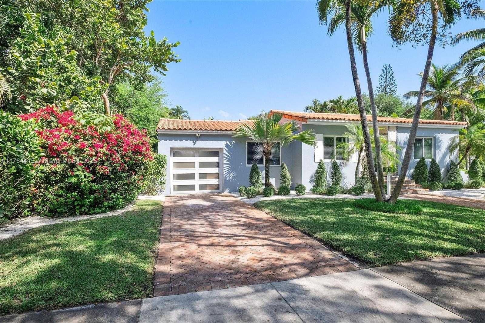 Small Image of 9301 NORTH WEST 2ND PL, Miami Shores Number 3