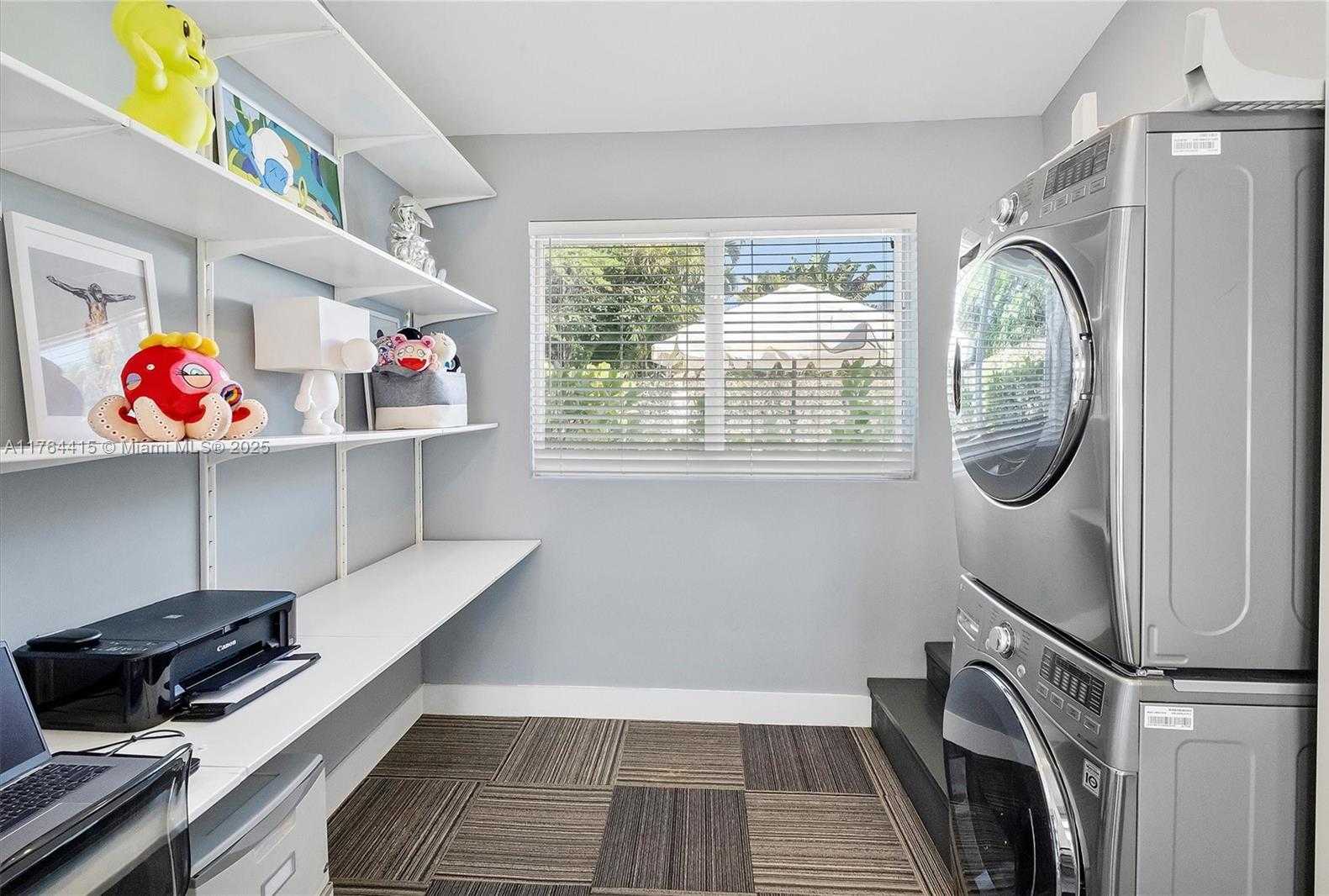 Small Image of 9301 NORTH WEST 2ND PL, Miami Shores Number 35