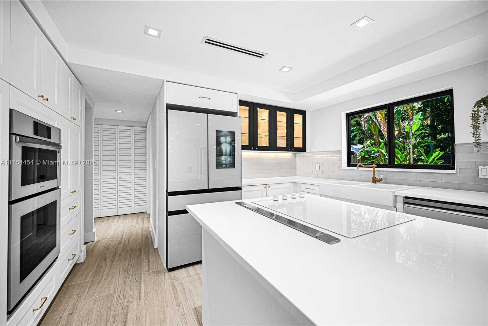 Small Image of 3305 NORTH EAST 15TH ST, Fort Lauderdale Number 14