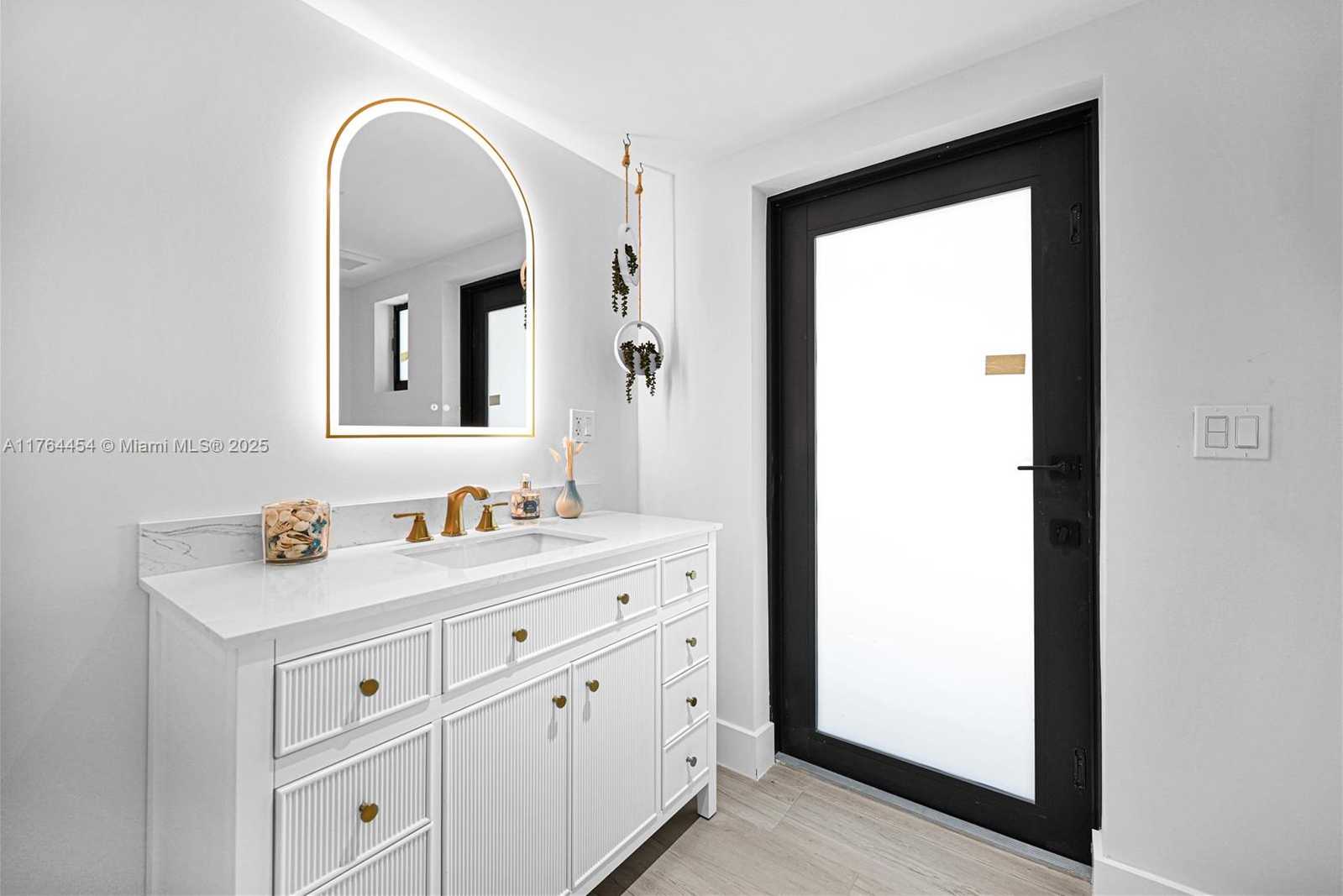 Small Image of 3305 NORTH EAST 15TH ST, Fort Lauderdale Number 34