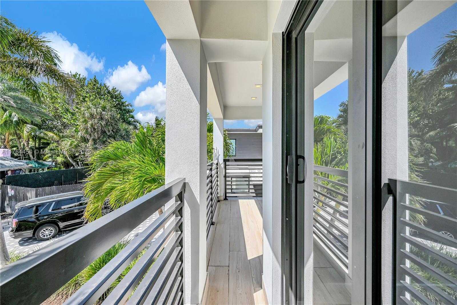 Small Image of 3305 NORTH EAST 15TH ST, Fort Lauderdale Number 61