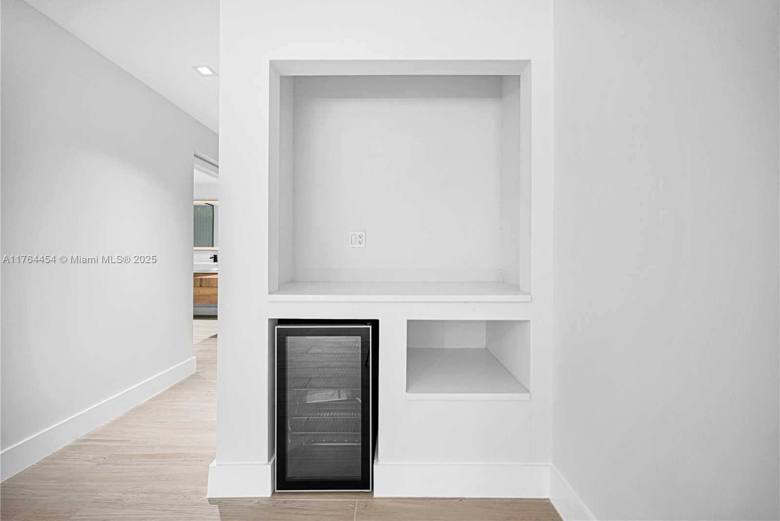 Small Image of 3305 NORTH EAST 15TH ST, Fort Lauderdale Number 70