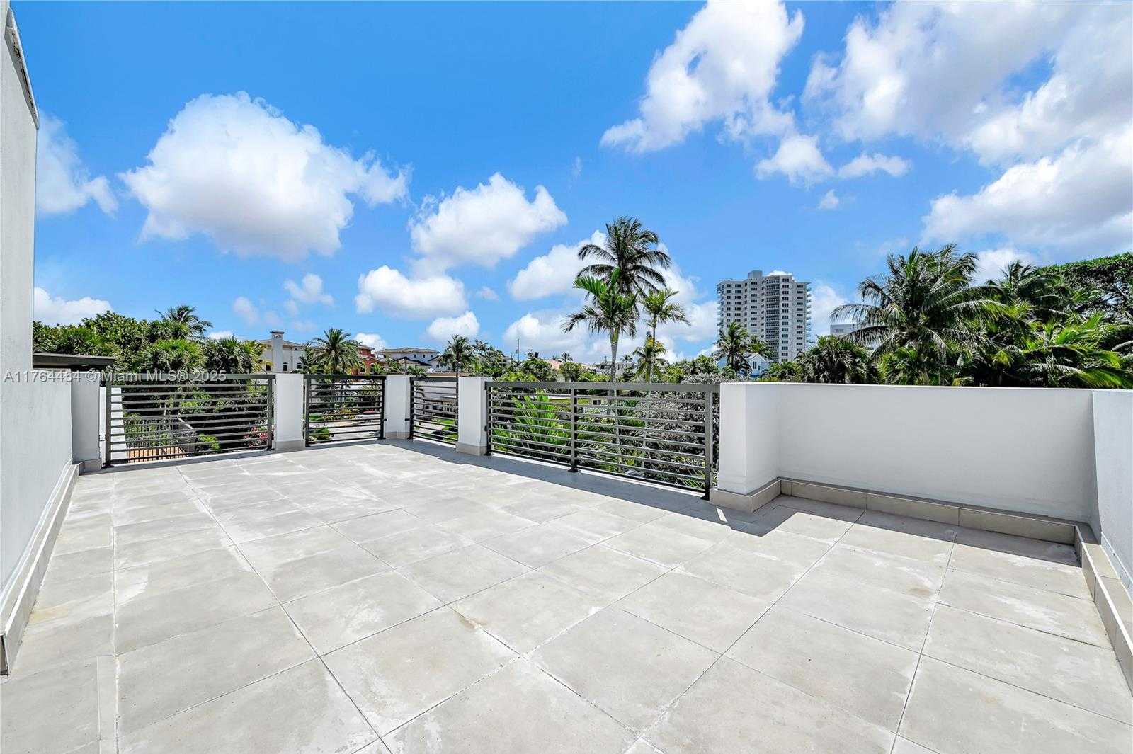 Small Image of 3305 NORTH EAST 15TH ST, Fort Lauderdale Number 90