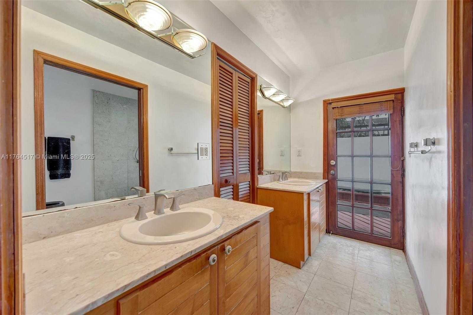 Small Image of 7741 SOUTH WEST 170TH ST, Palmetto Bay Number 19