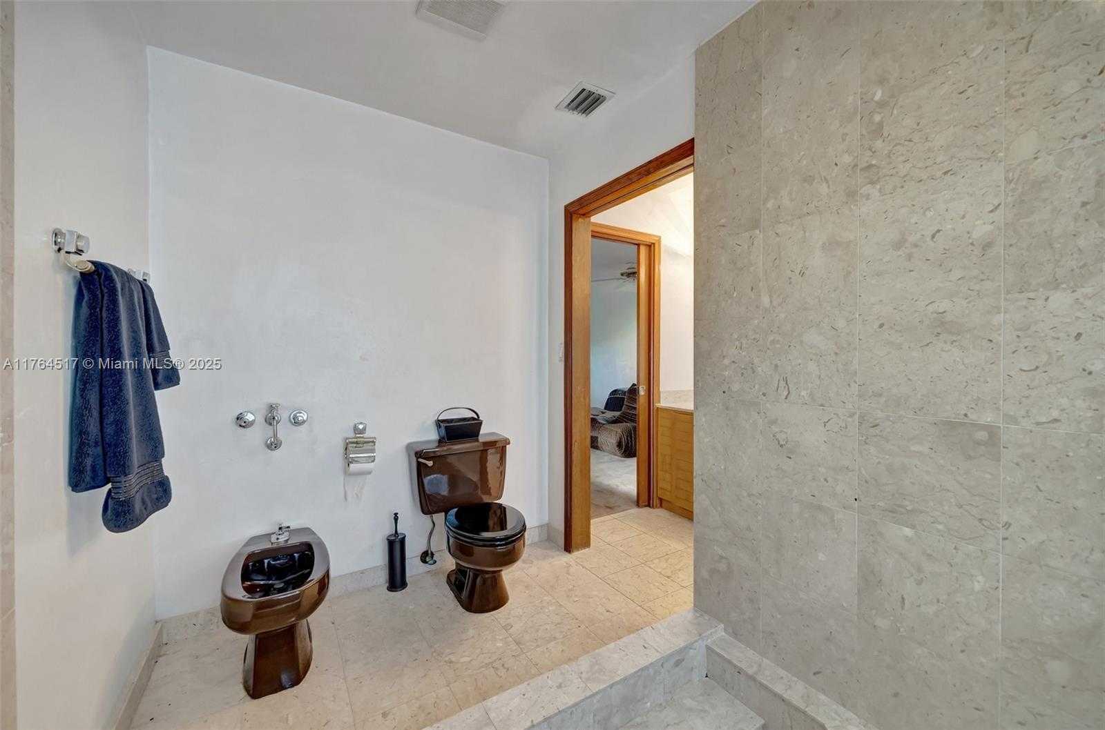 Small Image of 7741 SOUTH WEST 170TH ST, Palmetto Bay Number 21