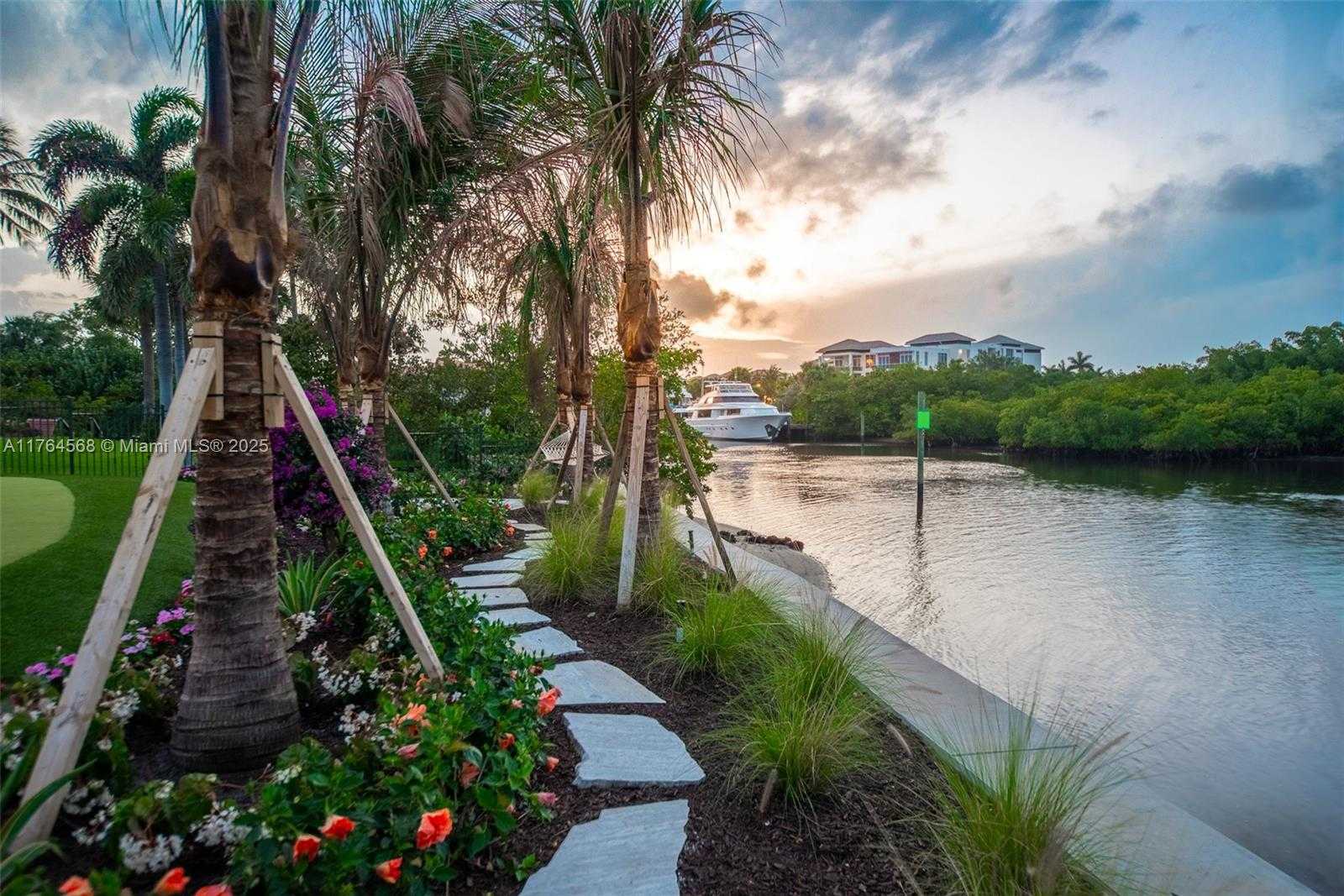 Small Image of 2455 SNOOK TRAIL, Palm Beach Gardens Number 41