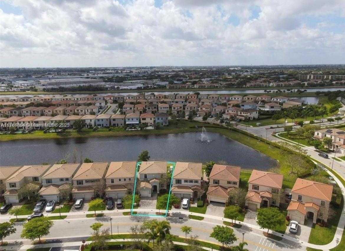 Small Image of 616 NORTH EAST 193RD ST, Miami Number 6