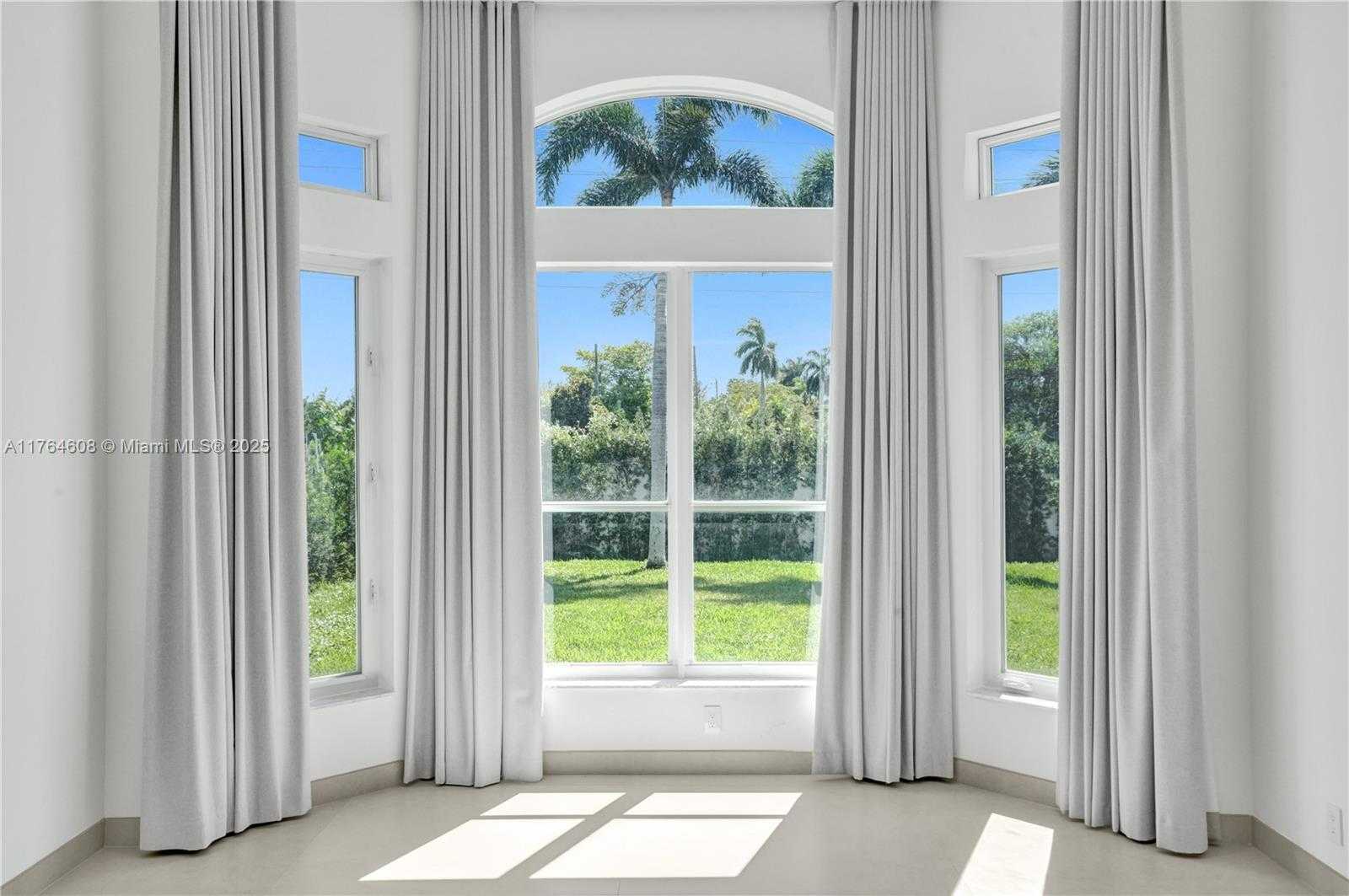 Small Image of 3234 SOUTH WEST 53RD CT, Hollywood Number 10