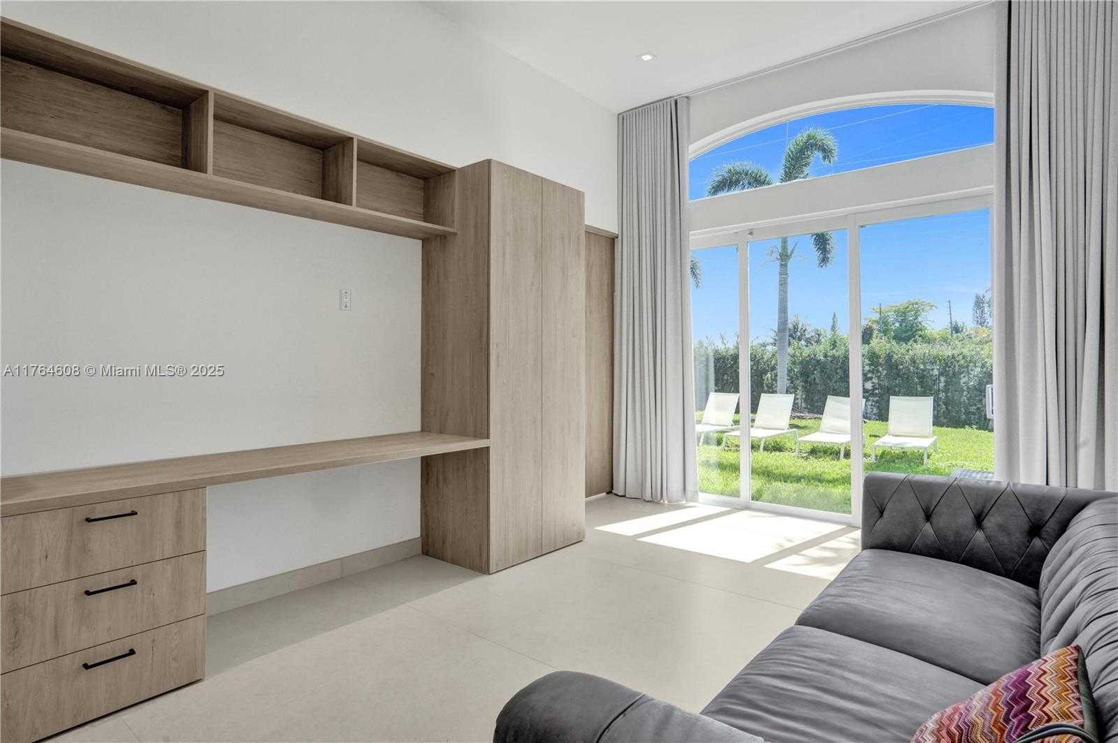 Small Image of 3234 SOUTH WEST 53RD CT, Hollywood Number 16