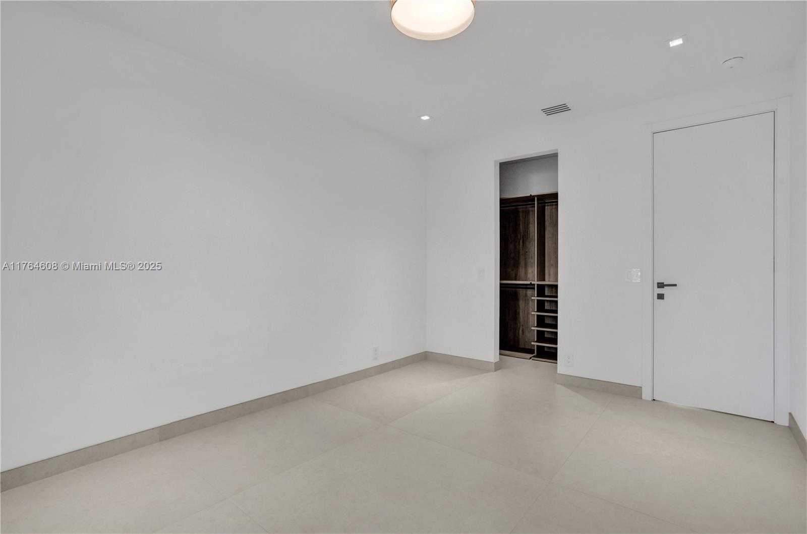 Small Image of 3234 SOUTH WEST 53RD CT, Hollywood Number 23