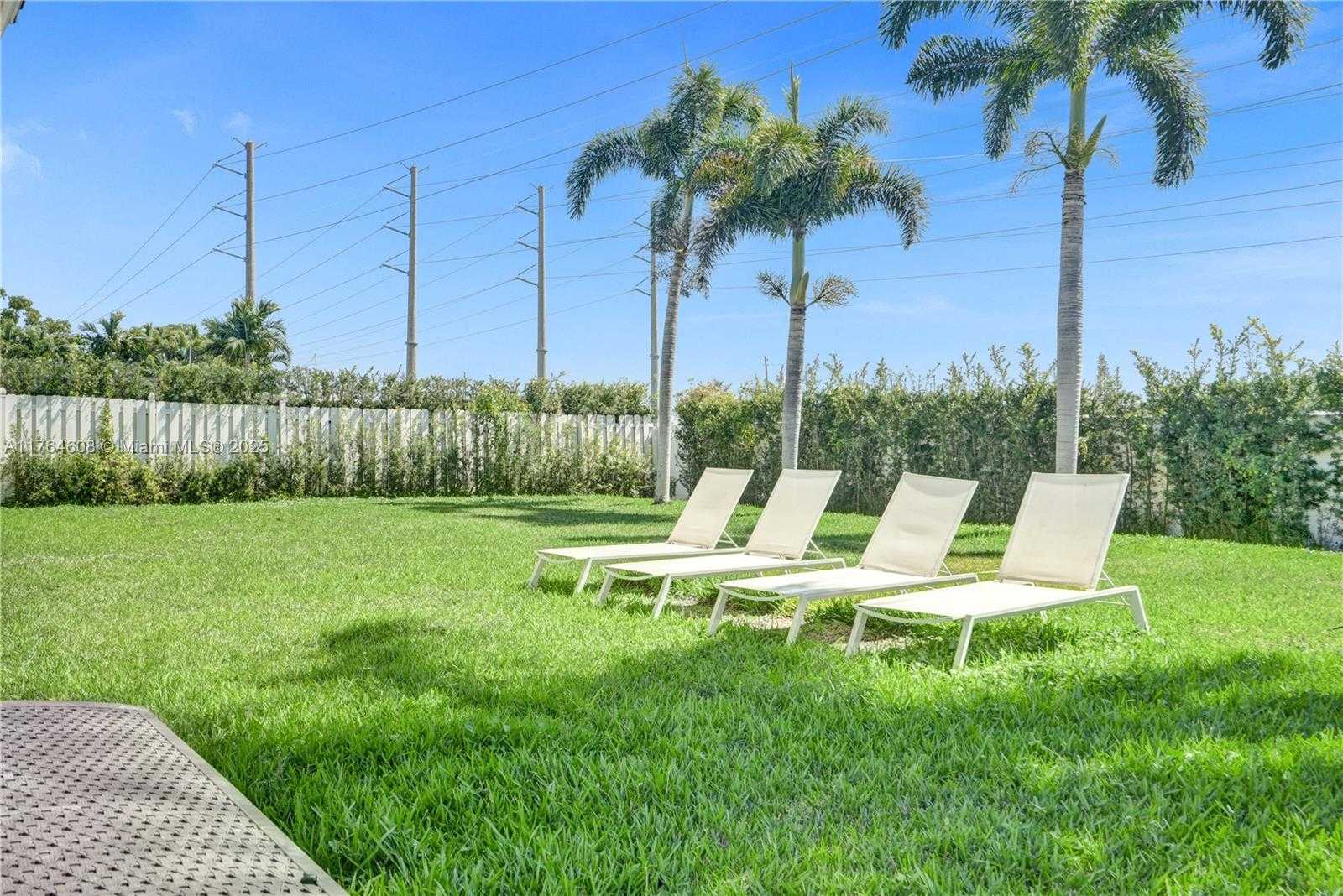 Small Image of 3234 SOUTH WEST 53RD CT, Hollywood Number 25