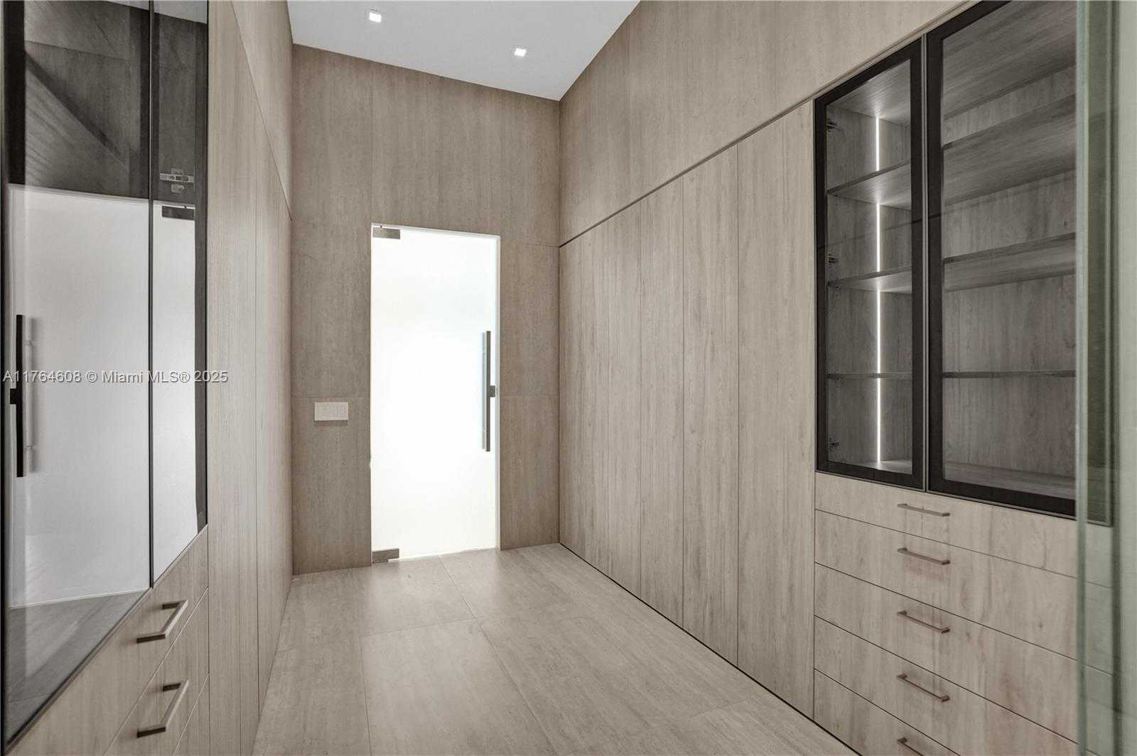 Small Image of 3234 SOUTH WEST 53RD CT, Hollywood Number 49