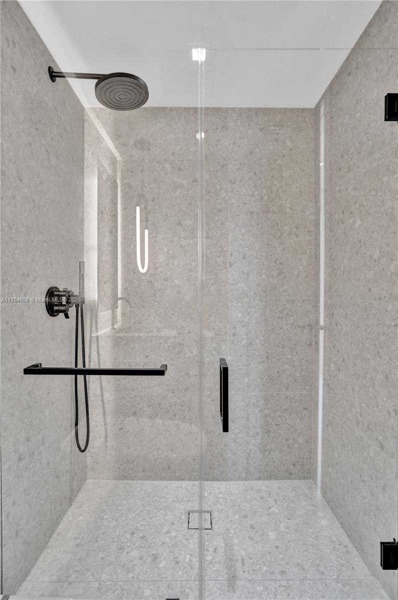 Small Image of 3234 SOUTH WEST 53RD CT, Hollywood Number 7