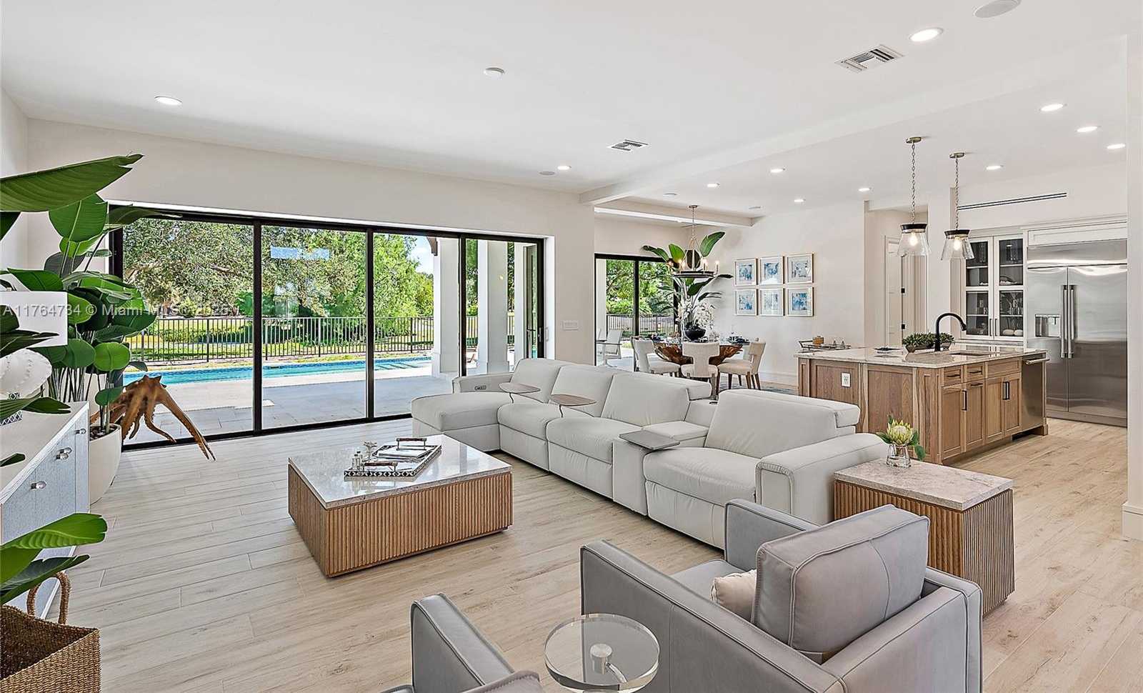 Small Image of 325 NORTH FAIRWAY N, Tequesta Number 15