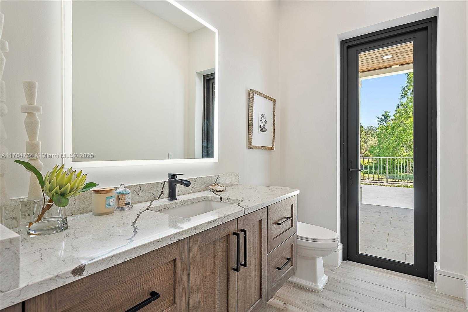 Small Image of 325 NORTH FAIRWAY N, Tequesta Number 24