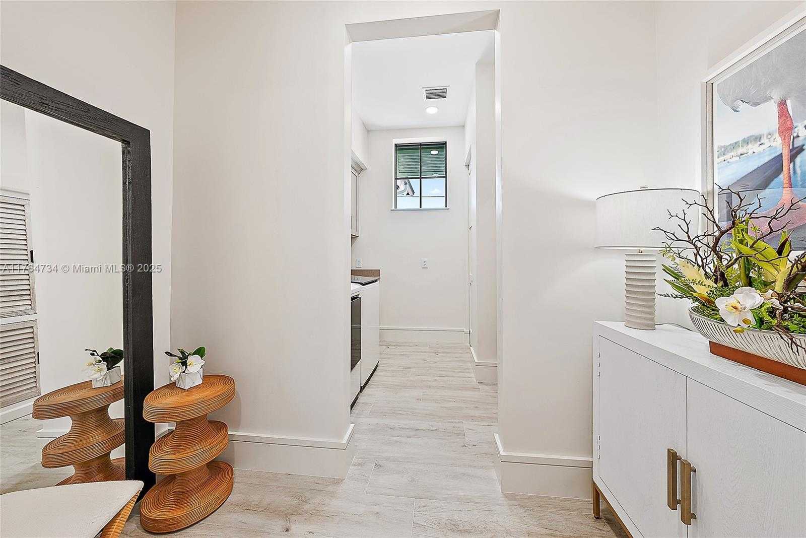 Small Image of 325 NORTH FAIRWAY N, Tequesta Number 27