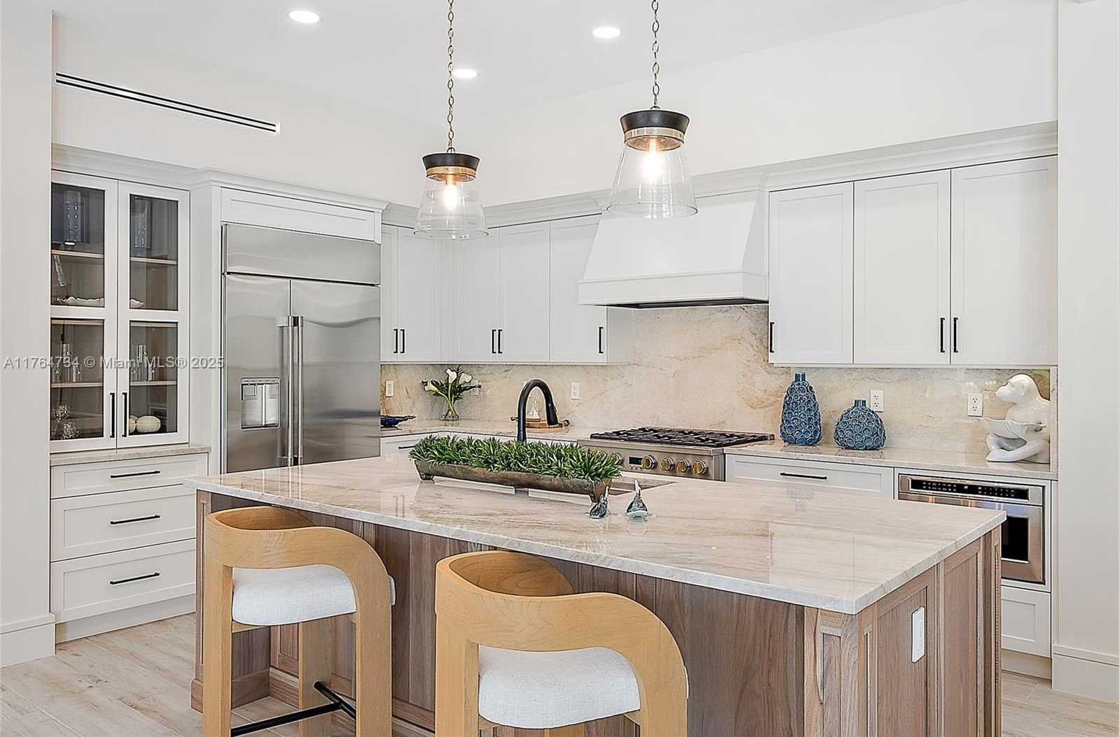 Small Image of 325 NORTH FAIRWAY N, Tequesta Number 4