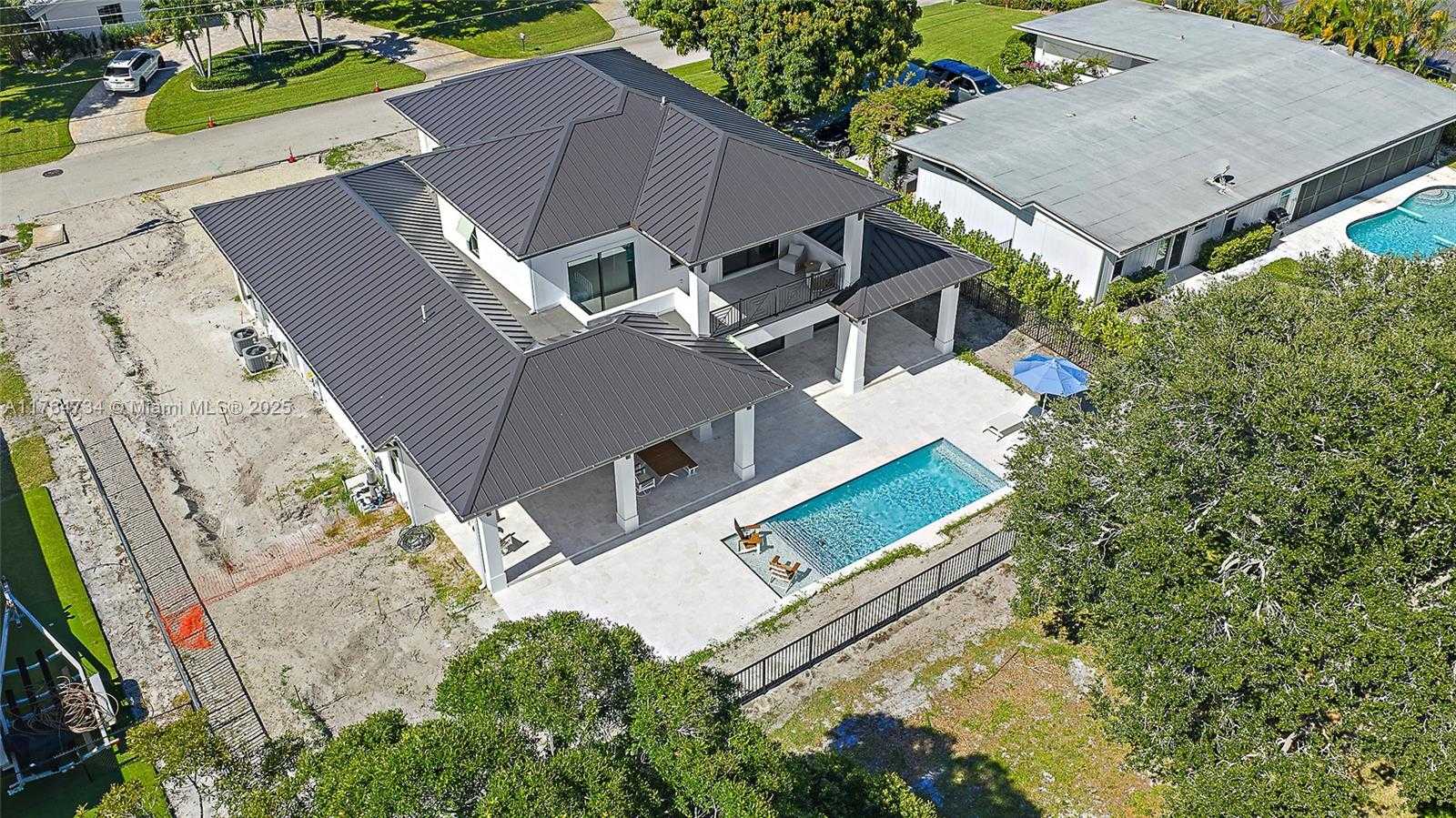 Small Image of 325 NORTH FAIRWAY N, Tequesta Number 57