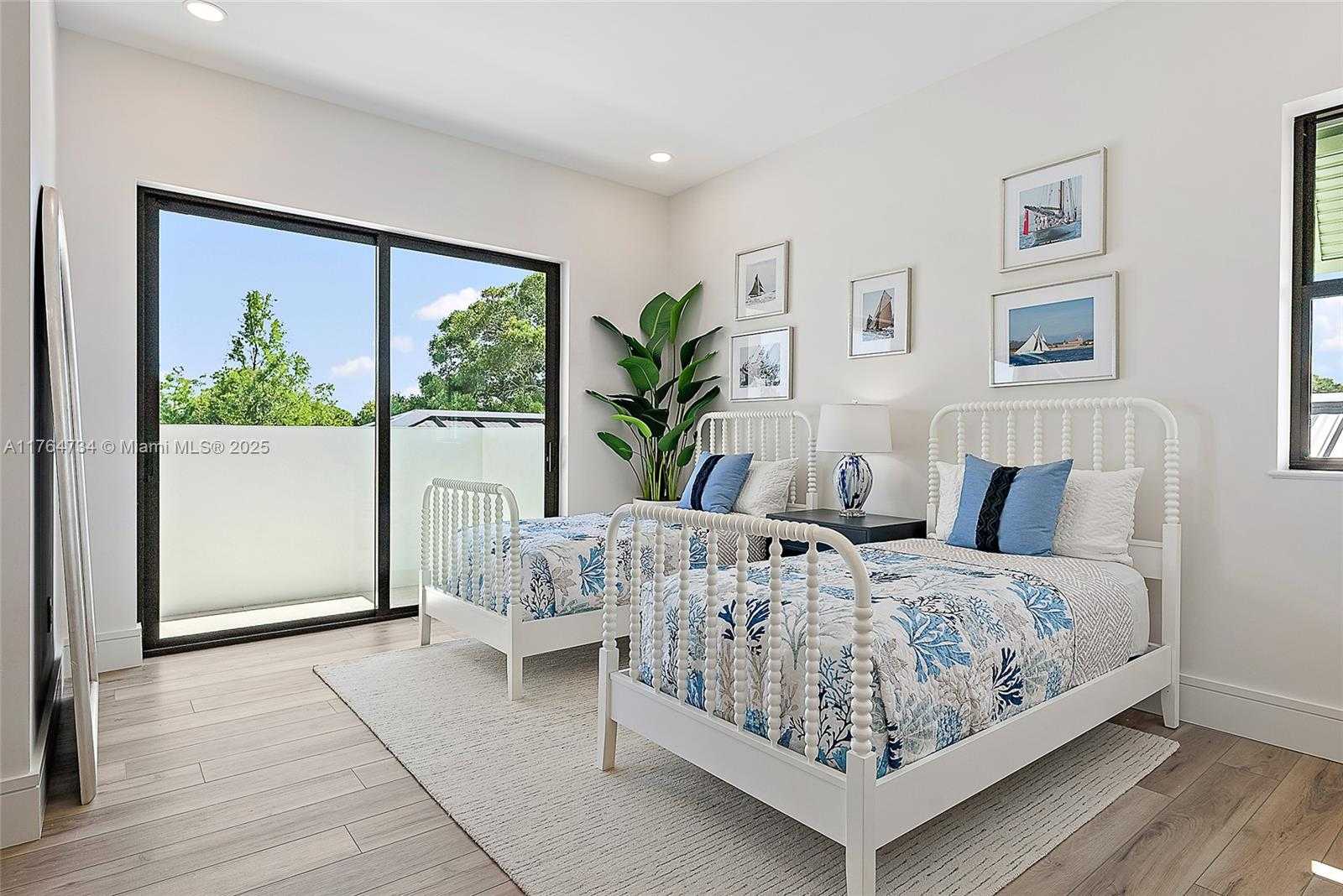Small Image of 325 NORTH FAIRWAY N, Tequesta Number 66