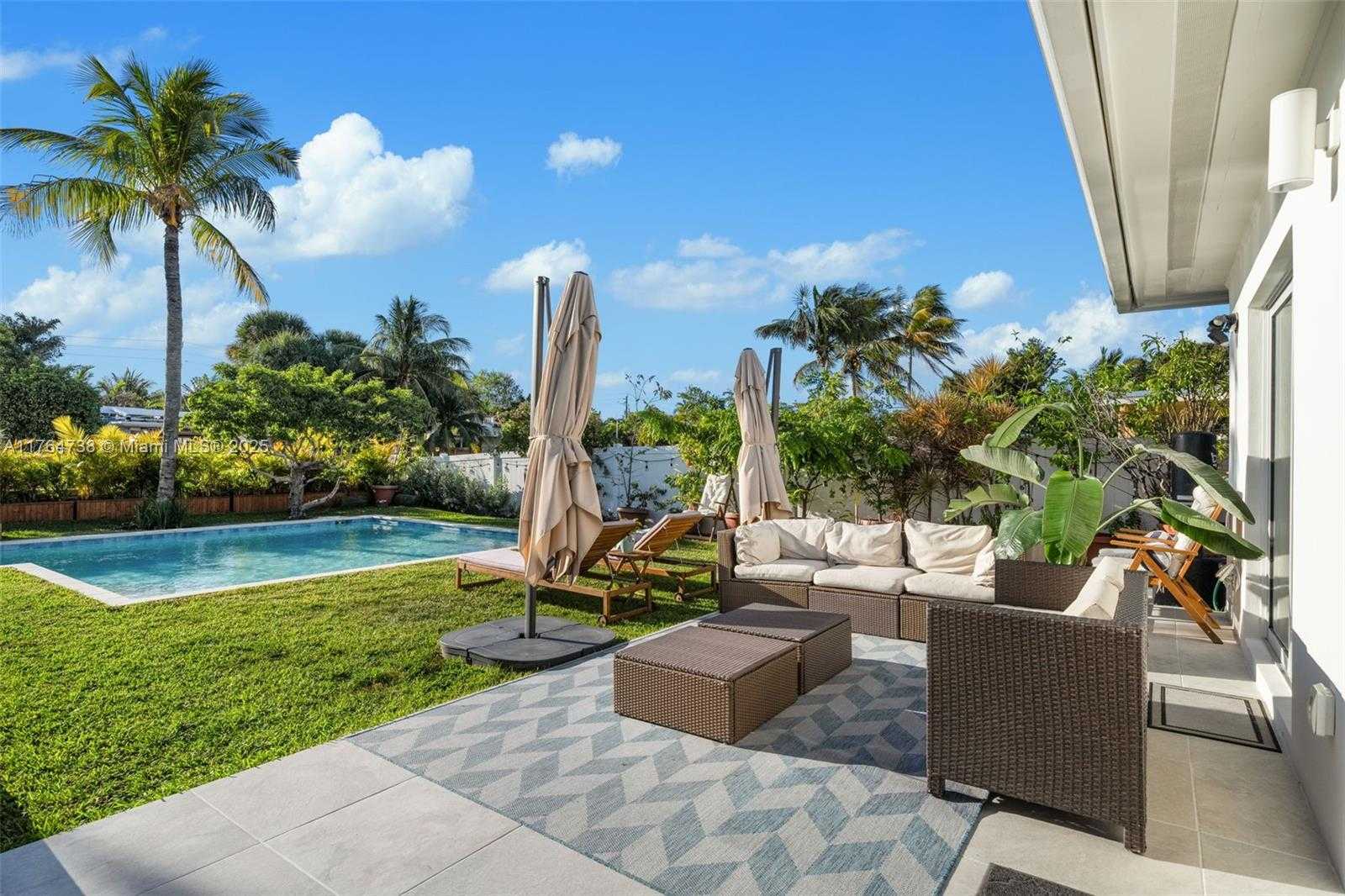 Small Image of 7770 HAWTHORNE AVE, Miami Beach Number 46