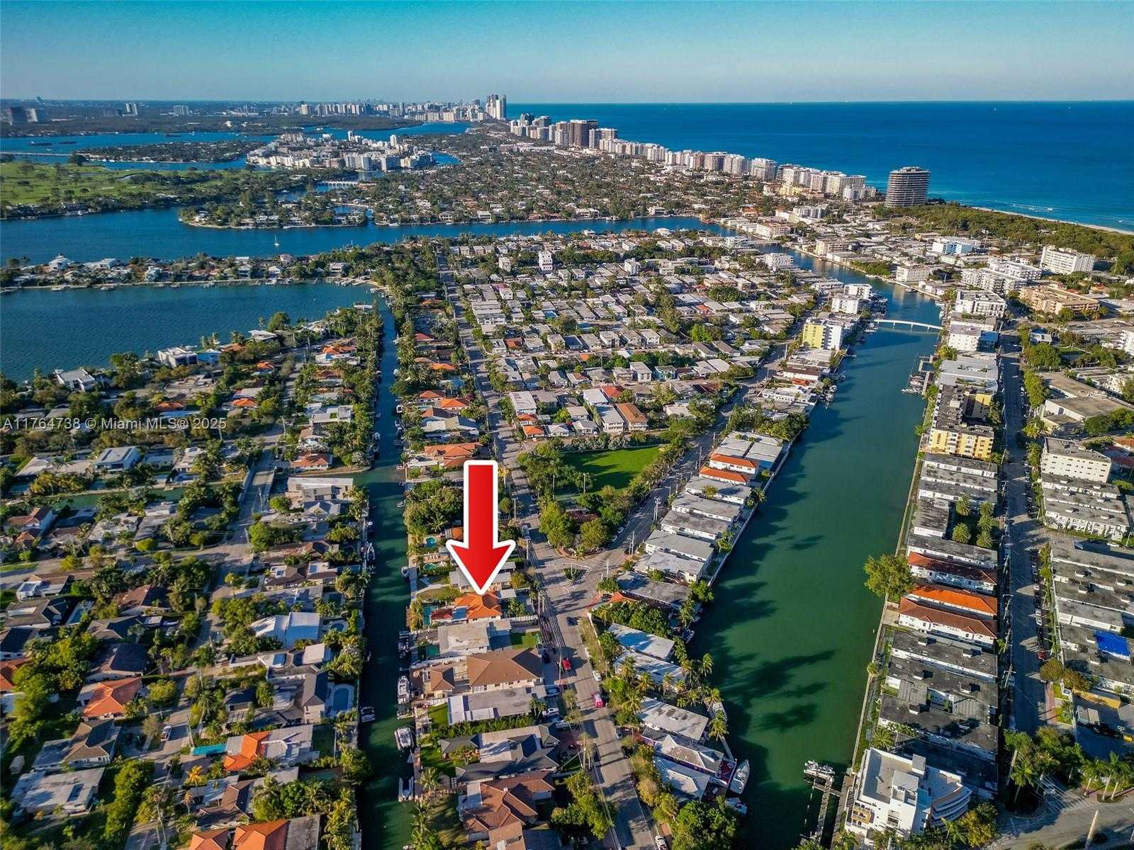 Small Image of 7770 HAWTHORNE AVE, Miami Beach Number 65