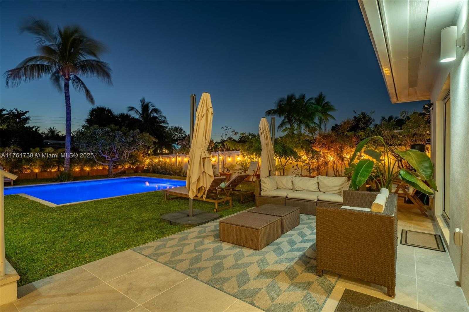 Small Image of 7770 HAWTHORNE AVE, Miami Beach Number 70