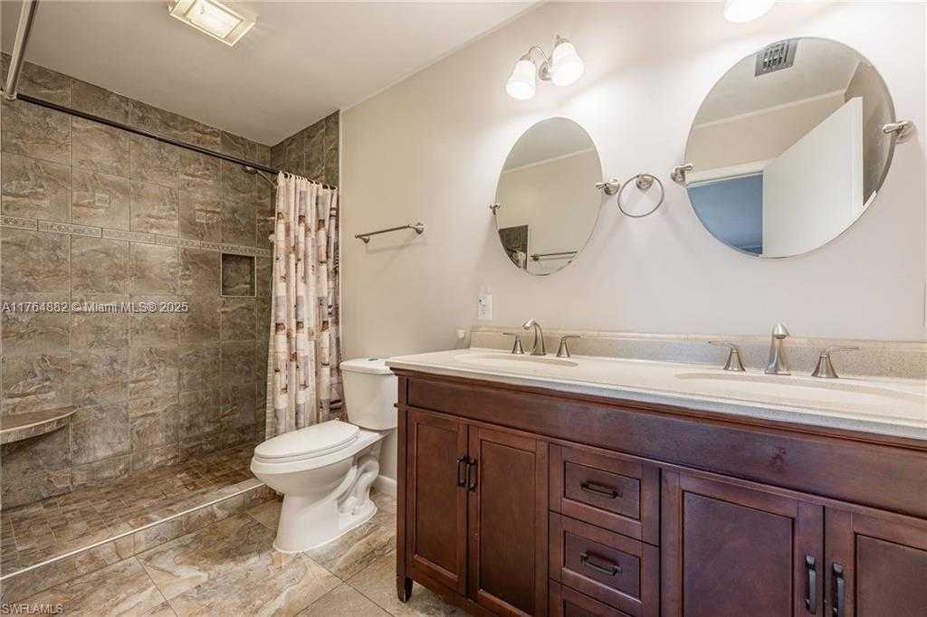 Small Image of 1107 EAST ANCHOR LANE, Moore Haven Number 13