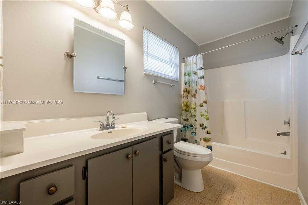 Small Image of 1107 EAST ANCHOR LANE, Moore Haven Number 15