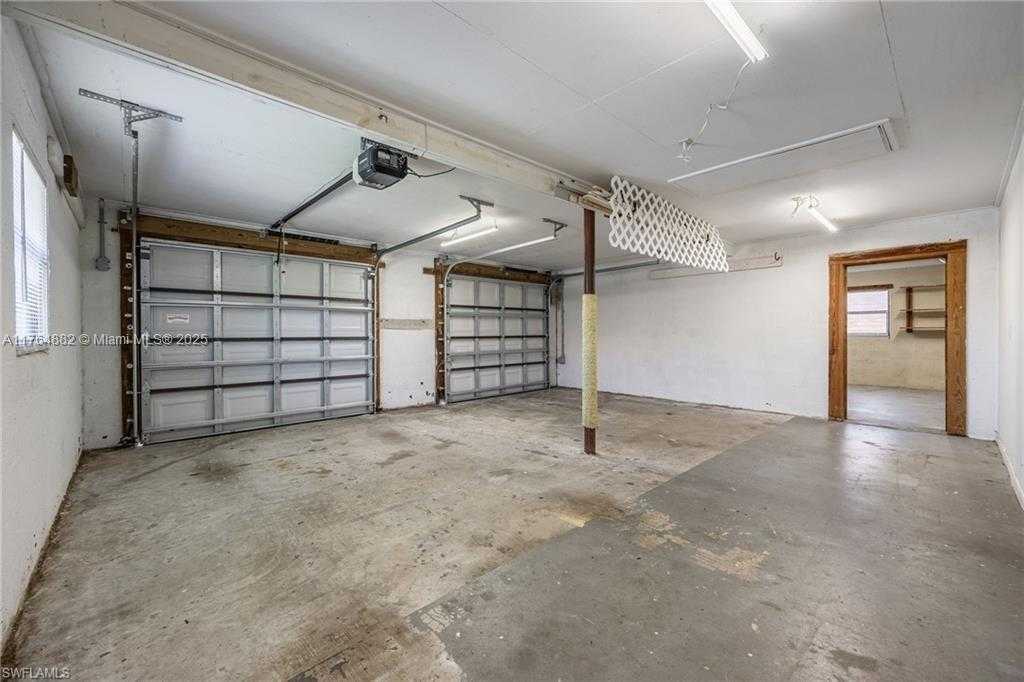 Small Image of 1107 EAST ANCHOR LANE, Moore Haven Number 28