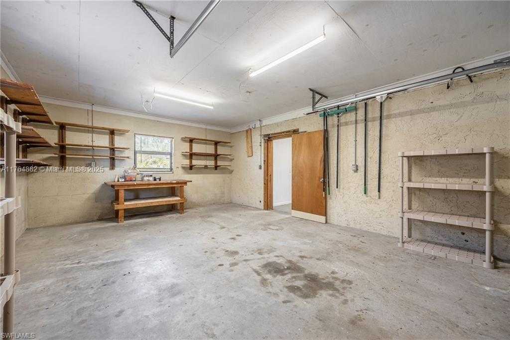 Small Image of 1107 EAST ANCHOR LANE, Moore Haven Number 29