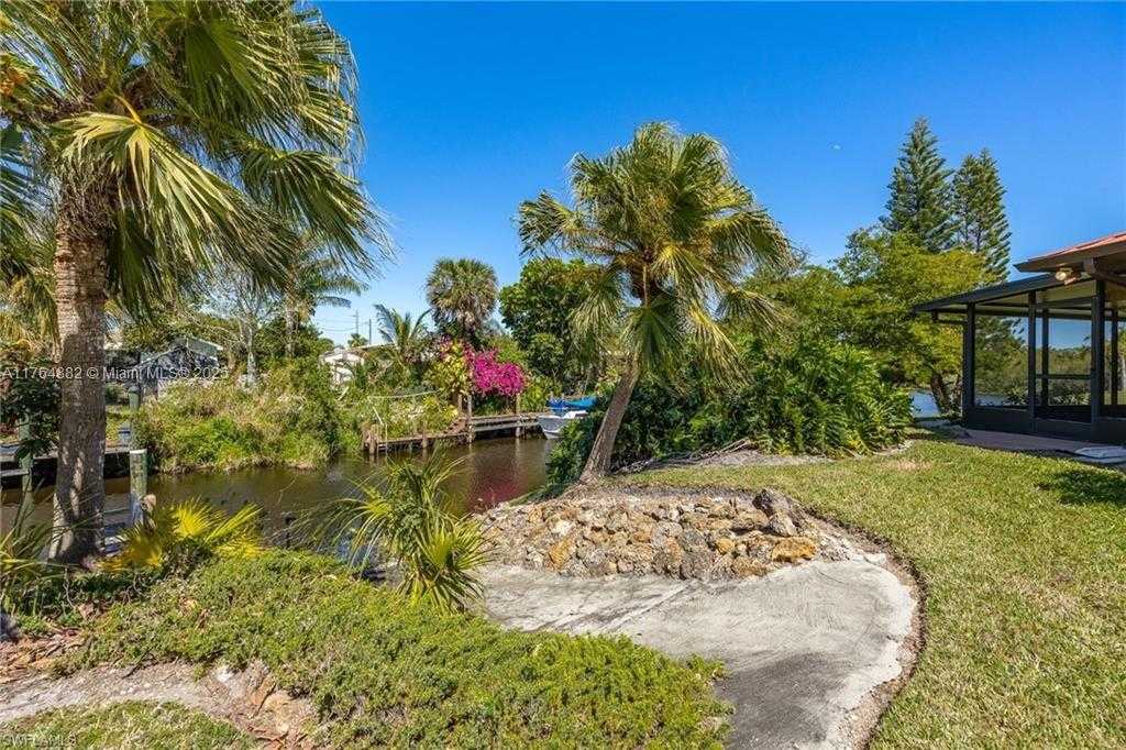 Small Image of 1107 EAST ANCHOR LANE, Moore Haven Number 33