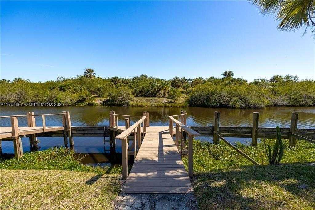 Small Image of 1107 EAST ANCHOR LANE, Moore Haven Number 36