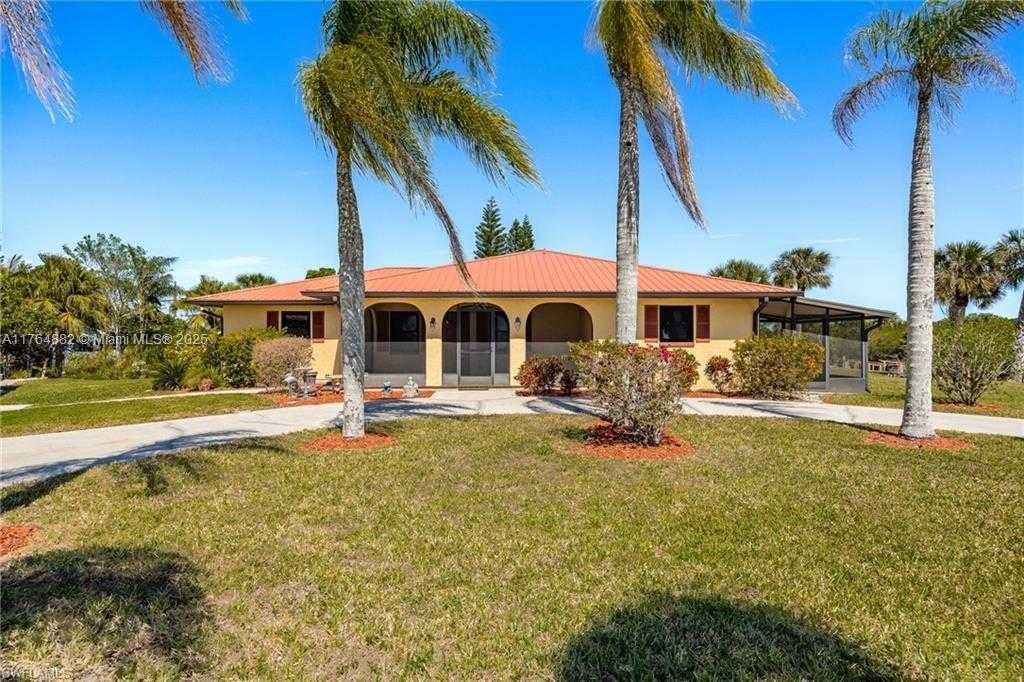 Small Image of 1107 EAST ANCHOR LANE, Moore Haven Number 5