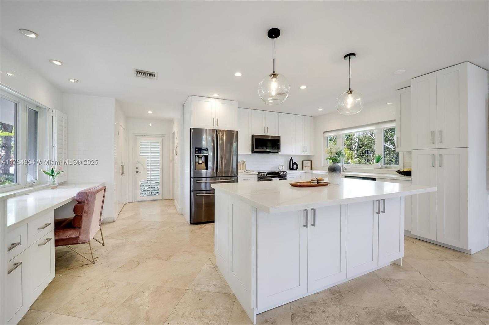 Small Image of 13575 SOUTH WEST 72ND AVE, Pinecrest Number 12